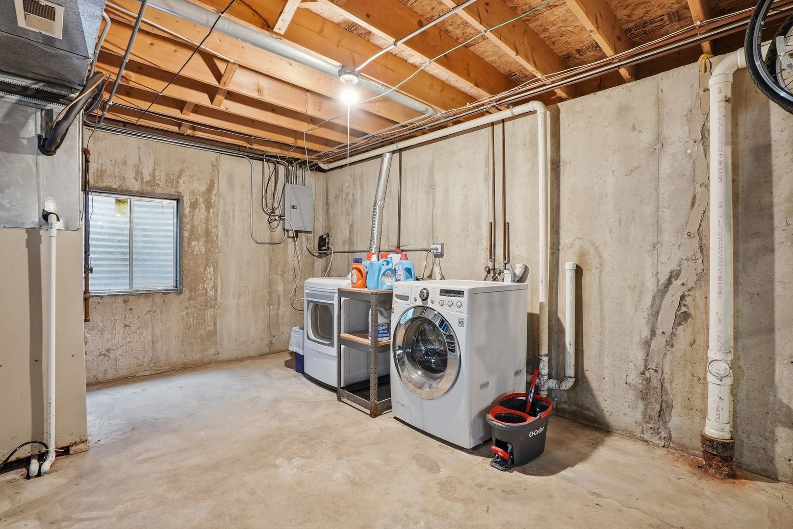 816 Ann St Joliet, IL 60435