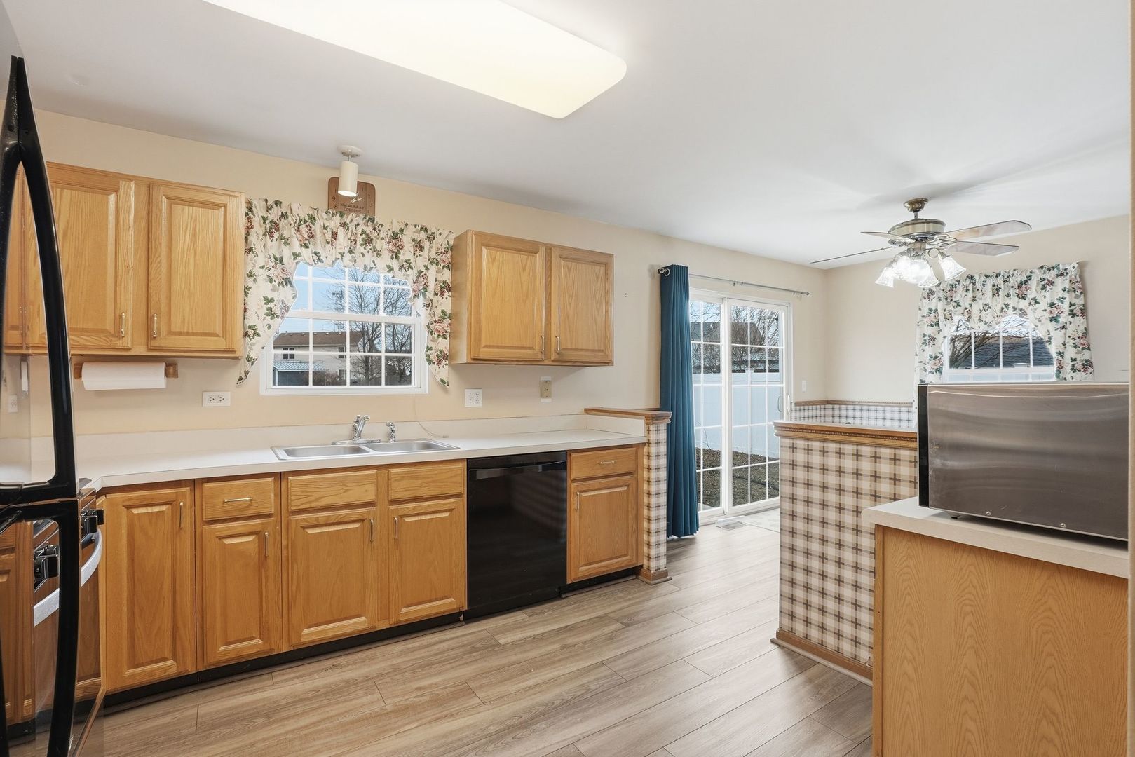 816 Ann St Joliet, IL 60435