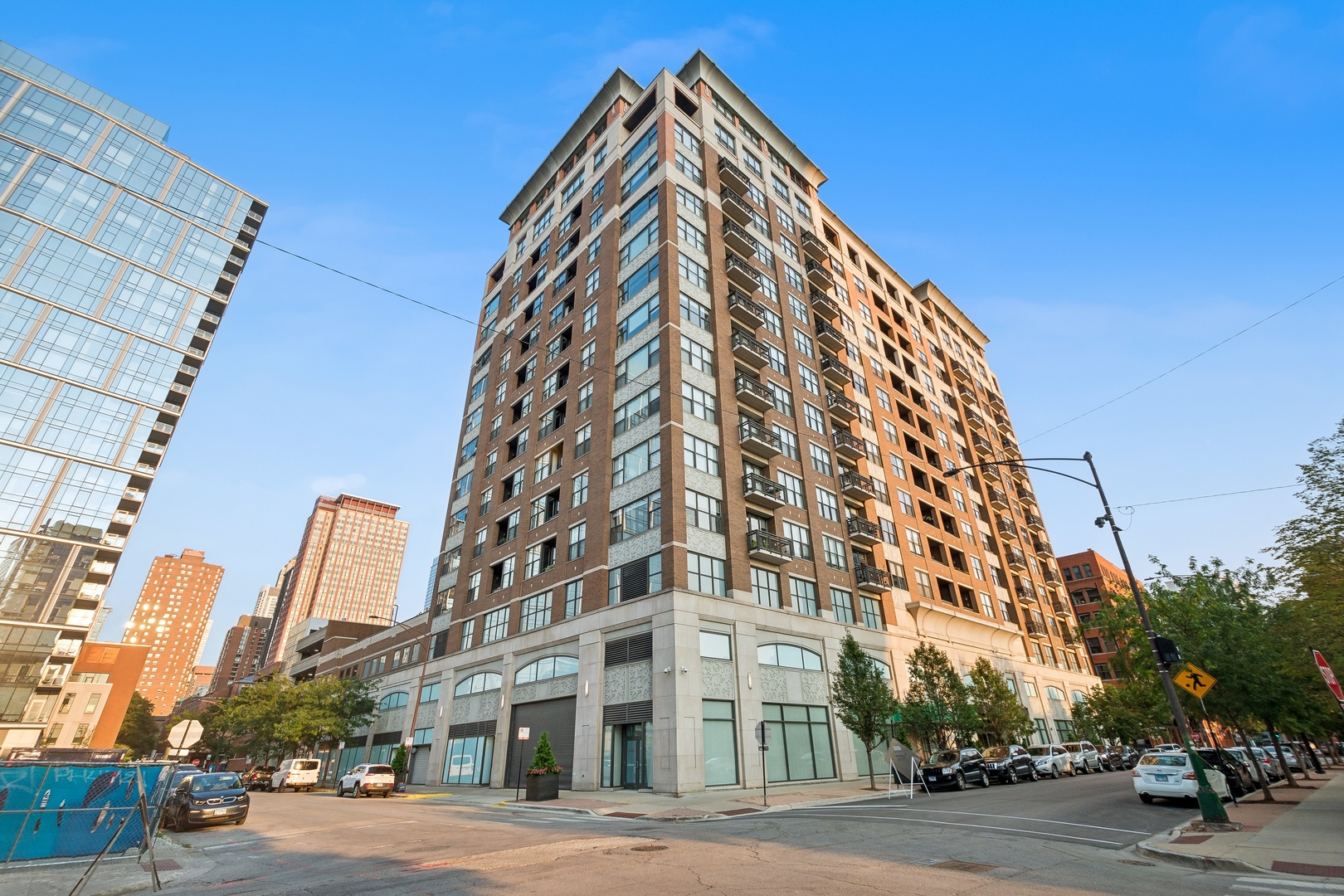 849 N Franklin St #822