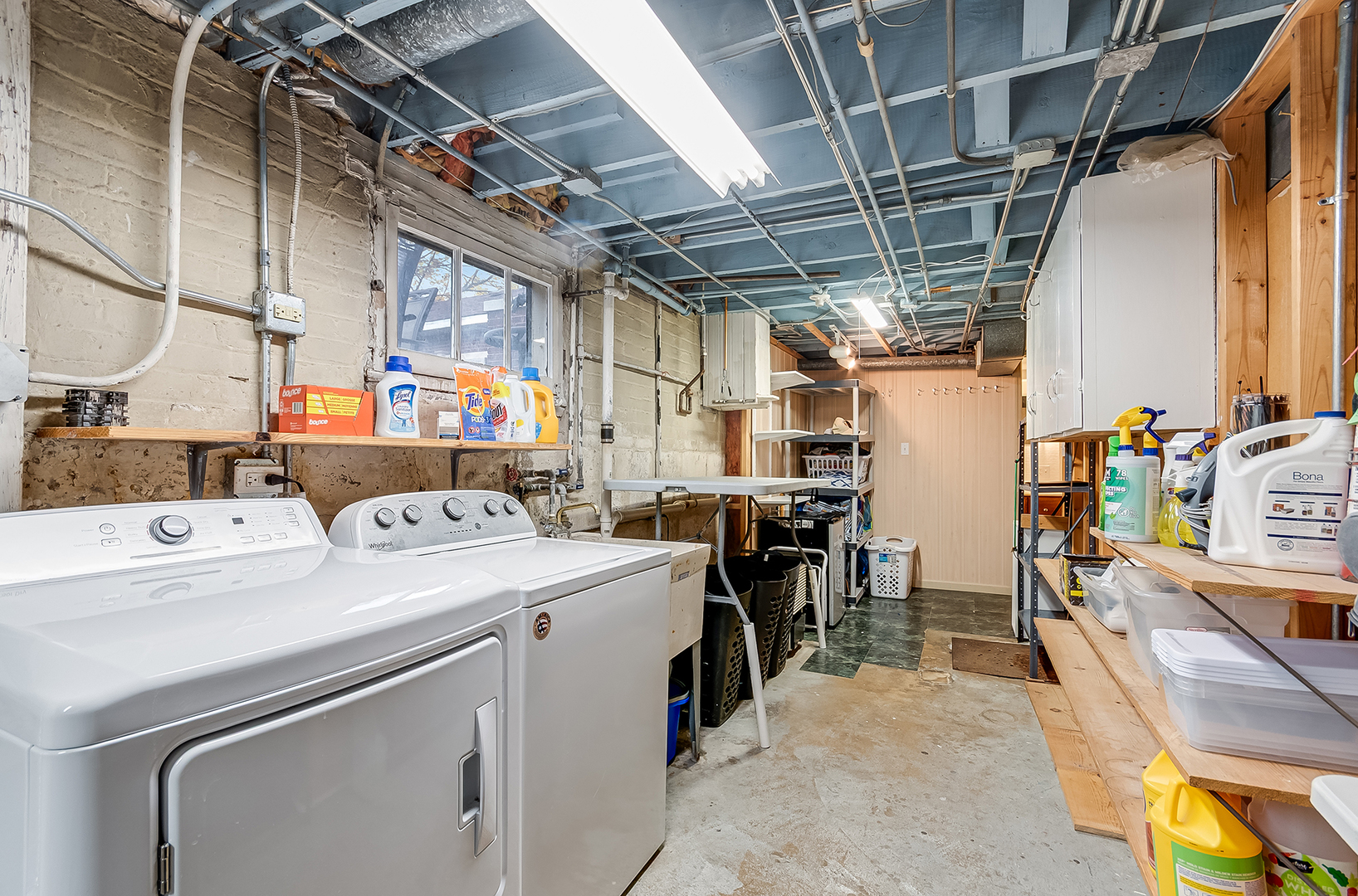 409 Cornelia St Joliet, IL 60435