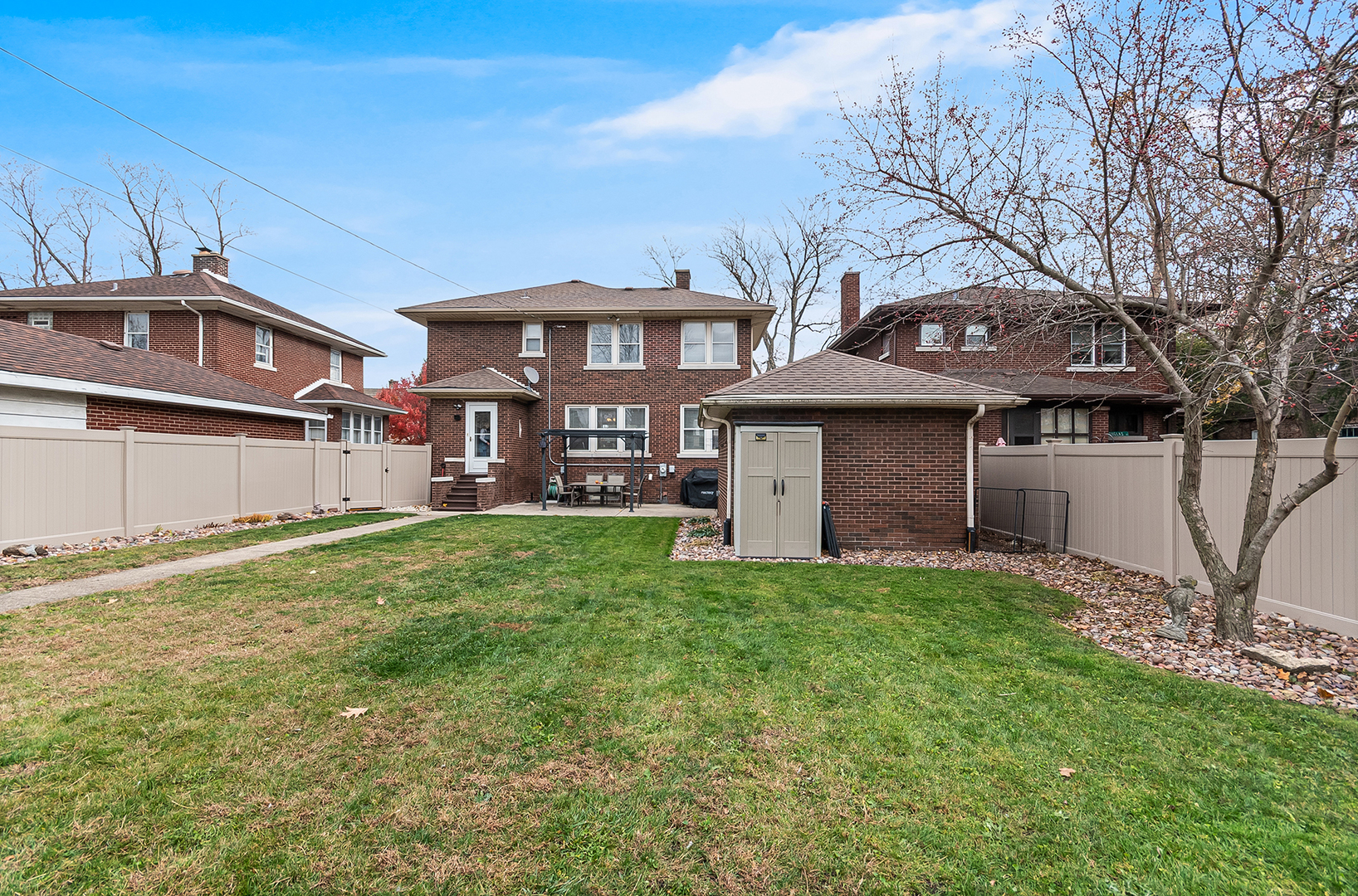 409 Cornelia St Joliet, IL 60435