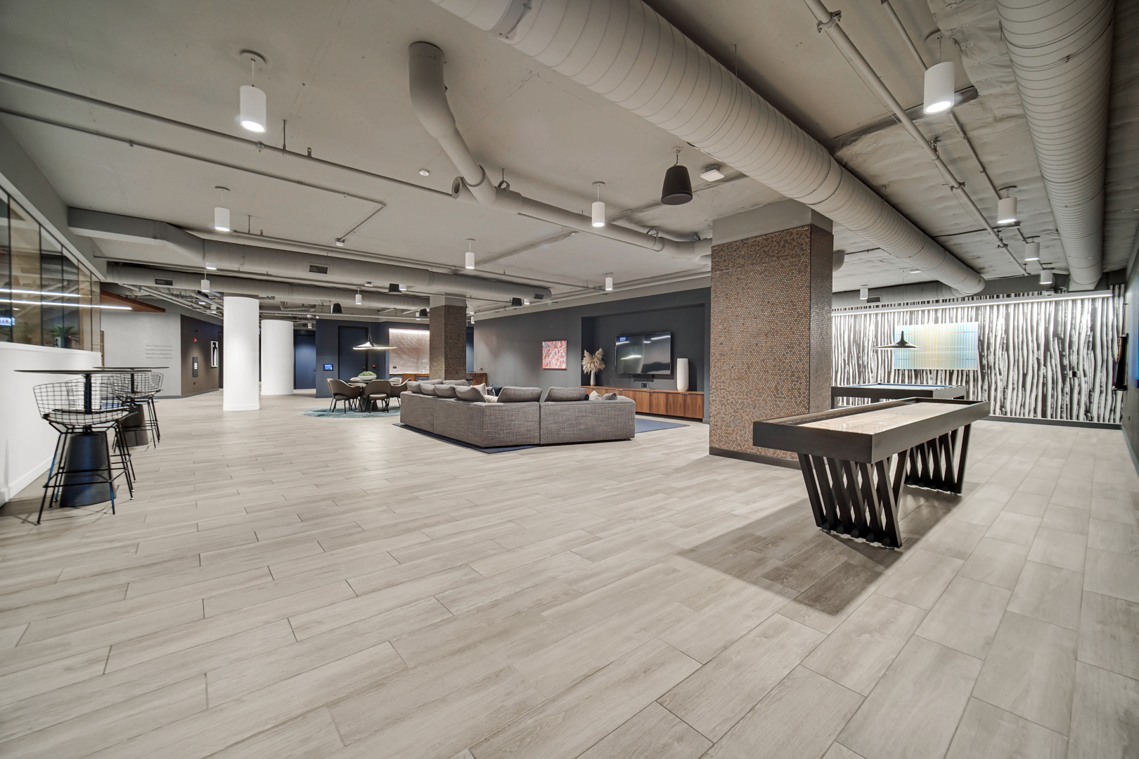 211 N Hbr Dr #1207 Chicago, IL 60601