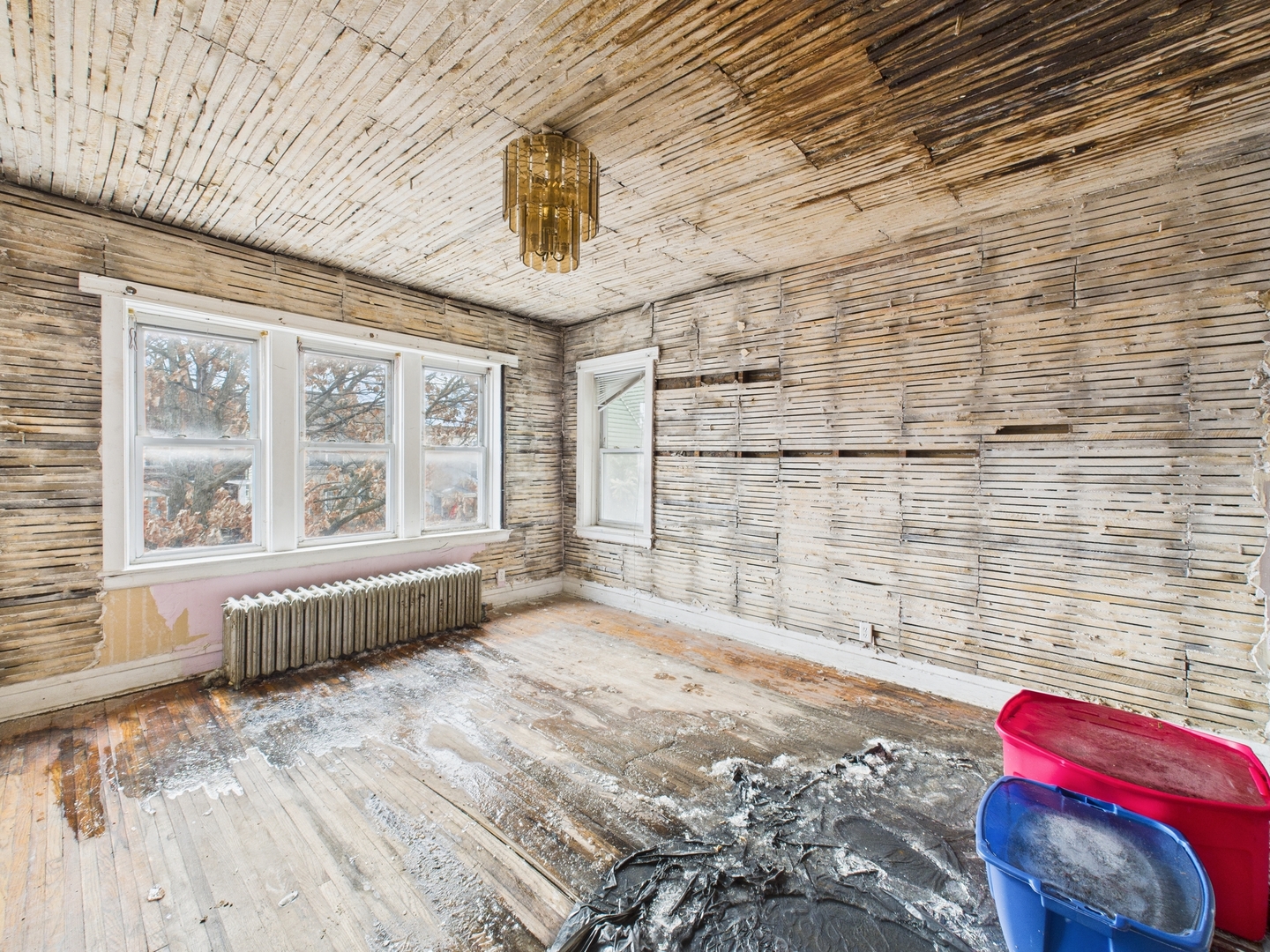 4044 W Crystal St Chicago, IL 60651