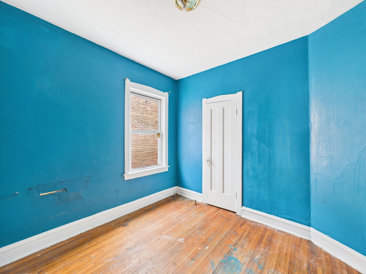 4044 W Crystal St Chicago, IL 60651