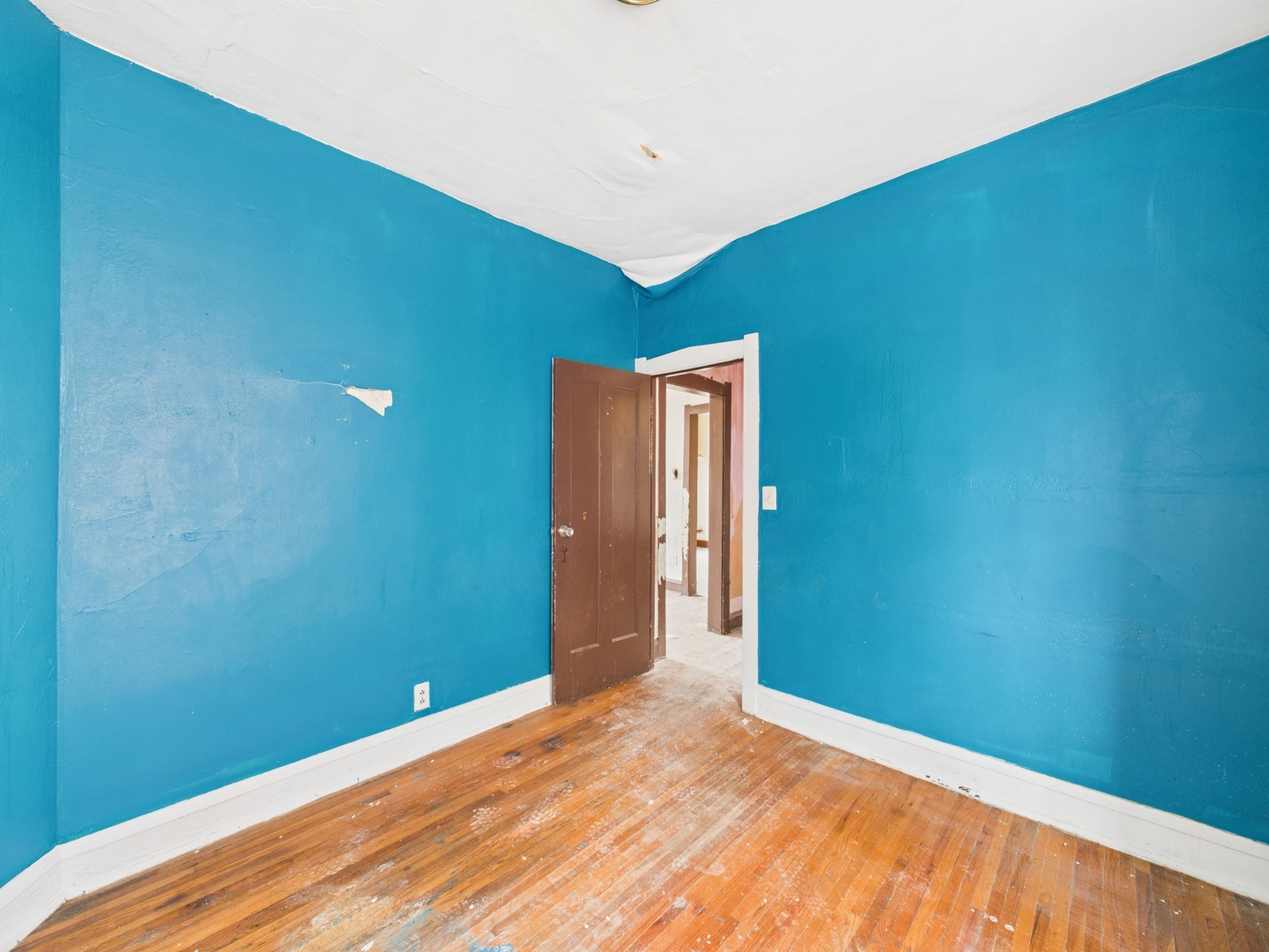 4044 W Crystal St Chicago, IL 60651