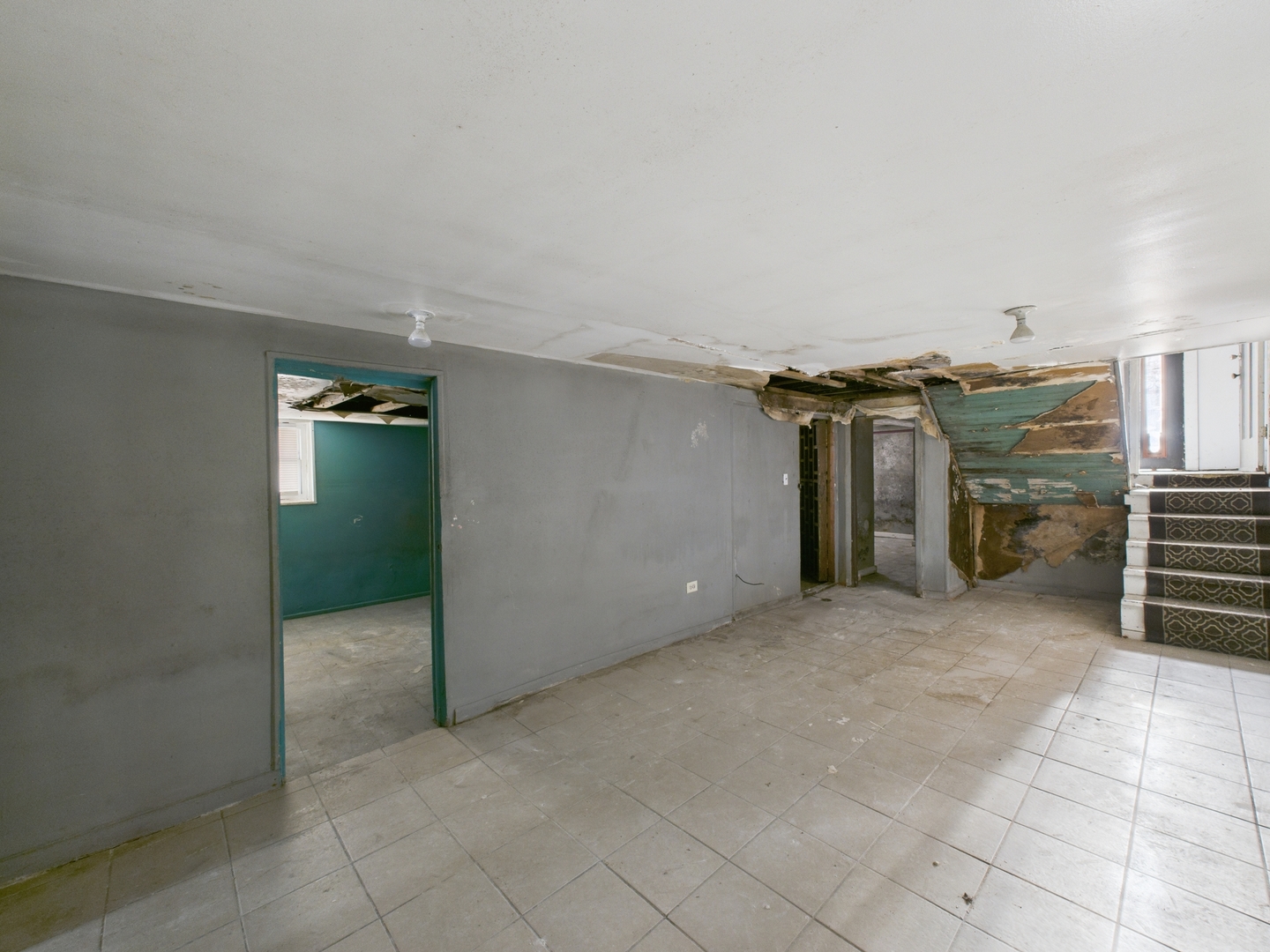 4044 W Crystal St Chicago, IL 60651