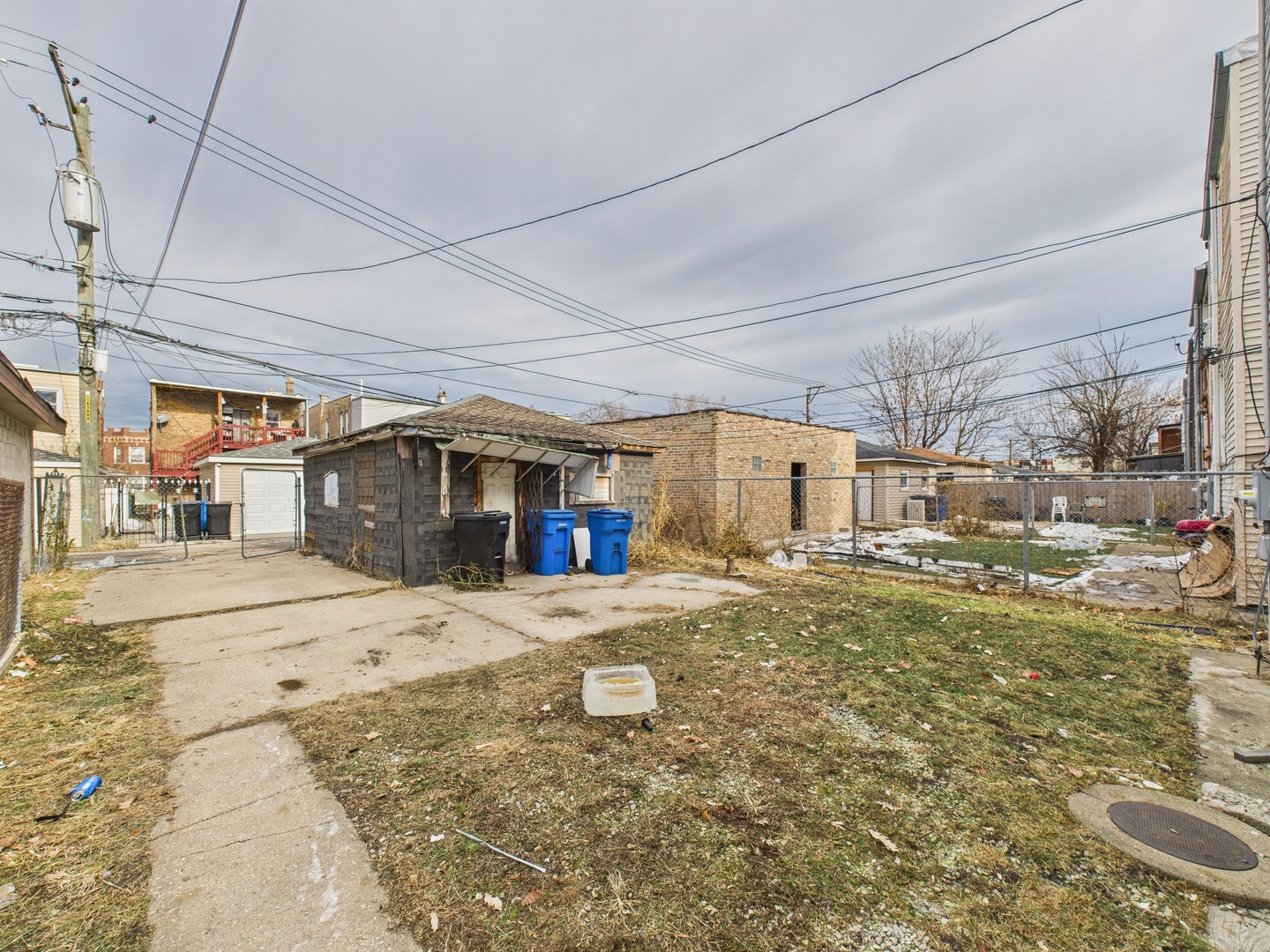 4044 W Crystal St Chicago, IL 60651