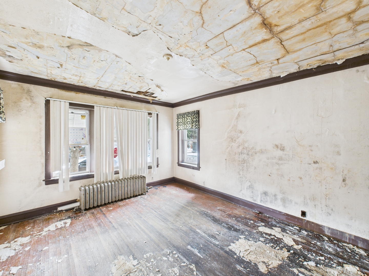 4044 W Crystal St Chicago, IL 60651