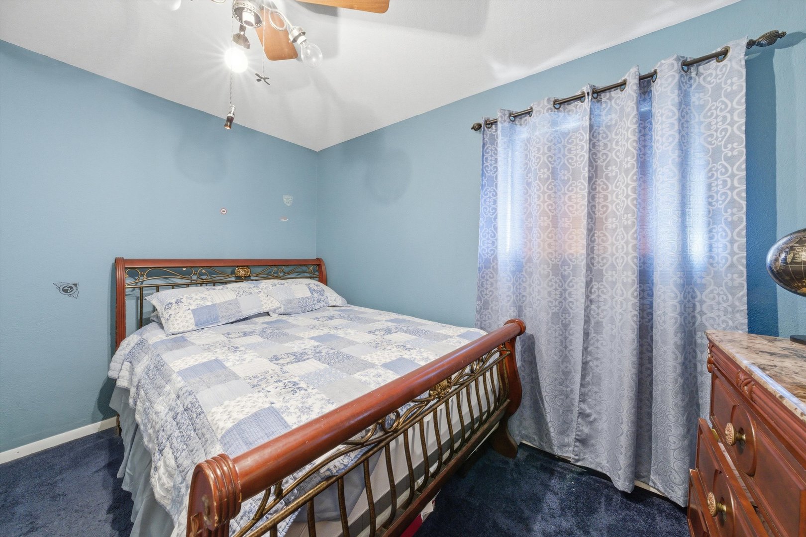 900 Barber Ln Joliet, IL 60435