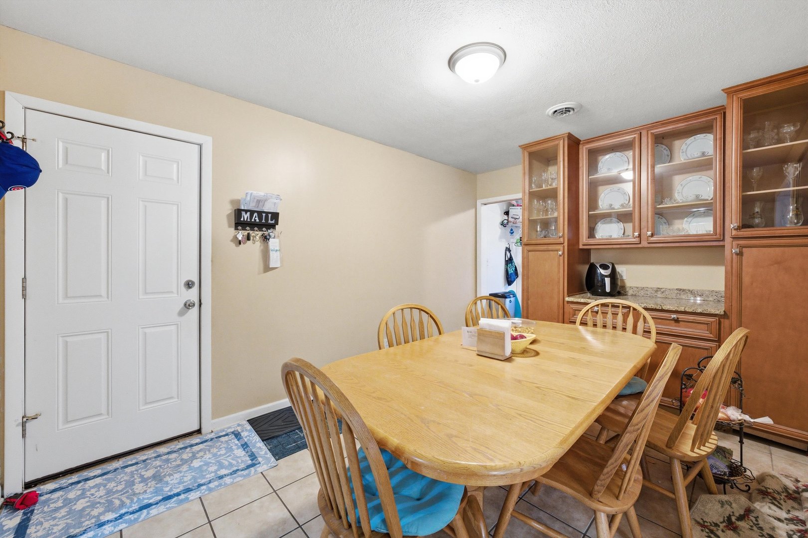 900 Barber Ln Joliet, IL 60435