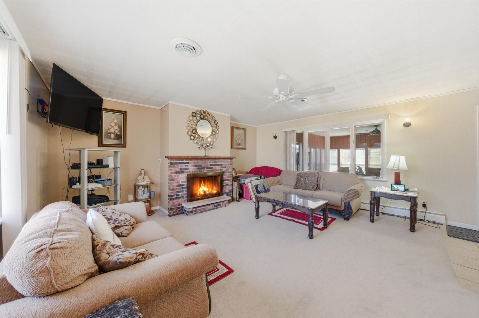 900 Barber Ln Joliet, IL 60435