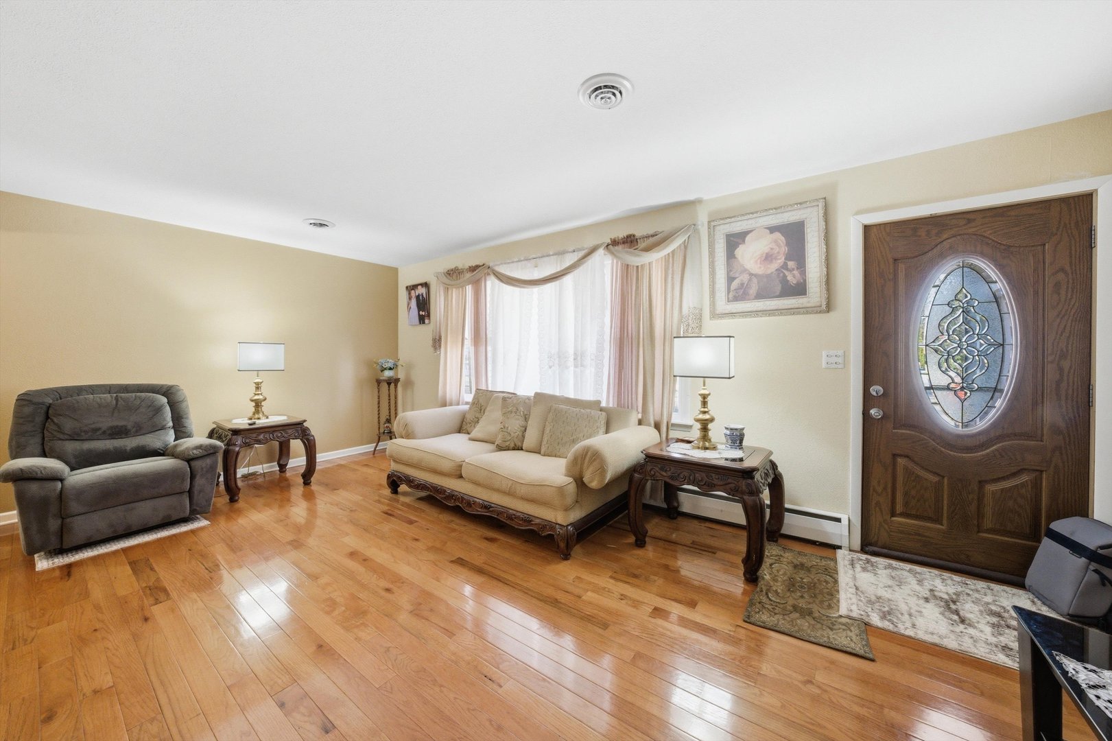 900 Barber Ln Joliet, IL 60435