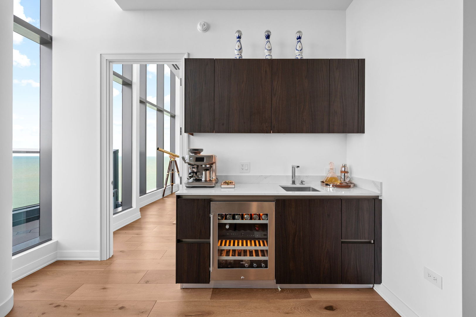 211 N Hbr Dr #4602 Chicago, IL 60601