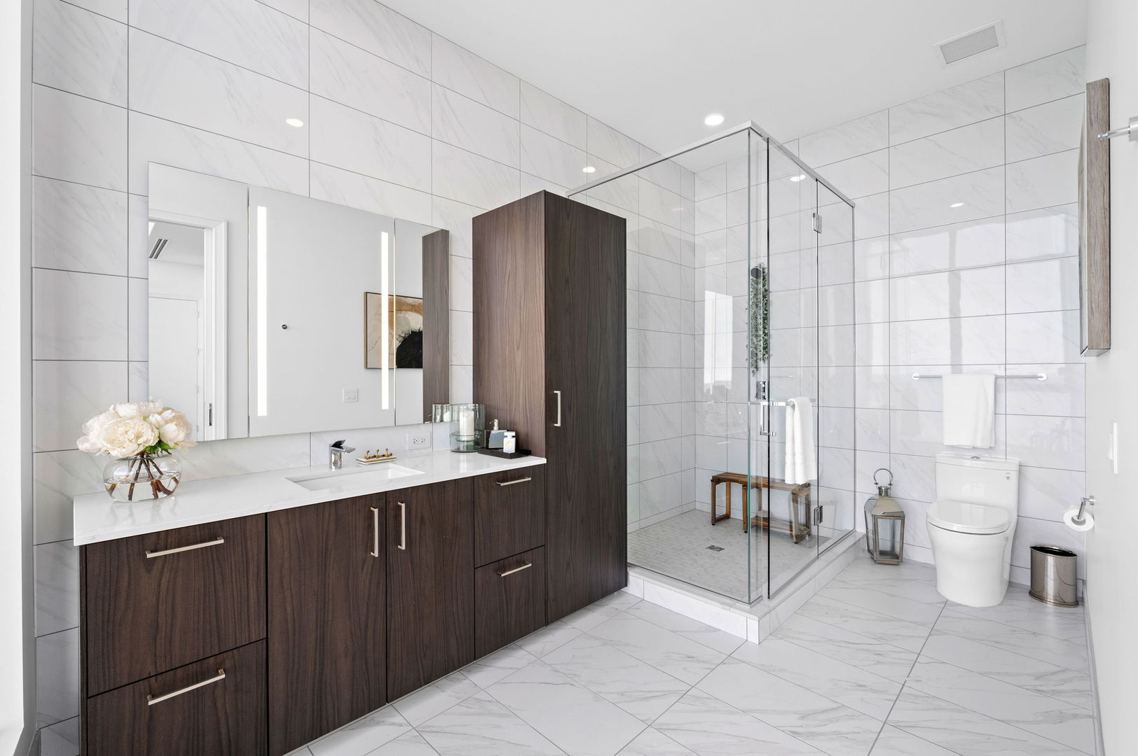 211 N Hbr Dr #4602 Chicago, IL 60601