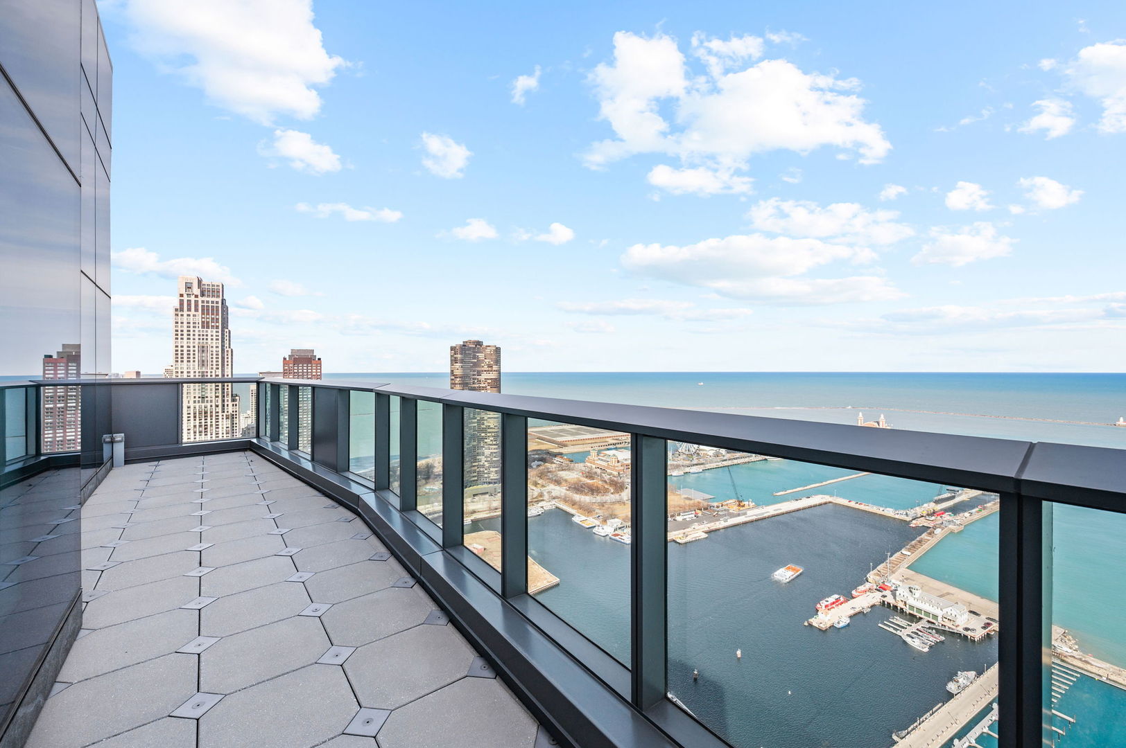 211 N Hbr Dr #4602 Chicago, IL 60601