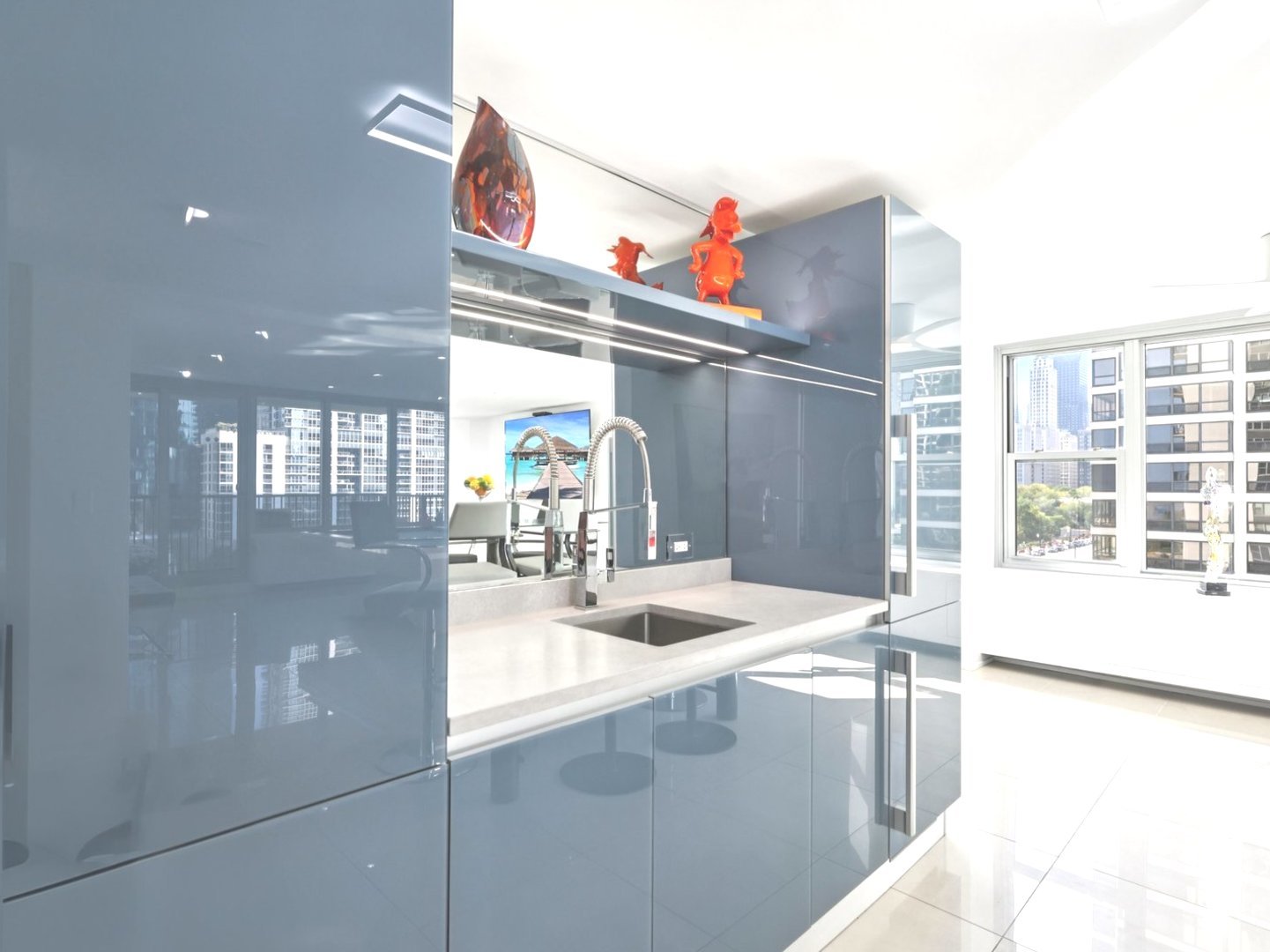 400 E Randolph St #1119-20 Chicago, IL 60601