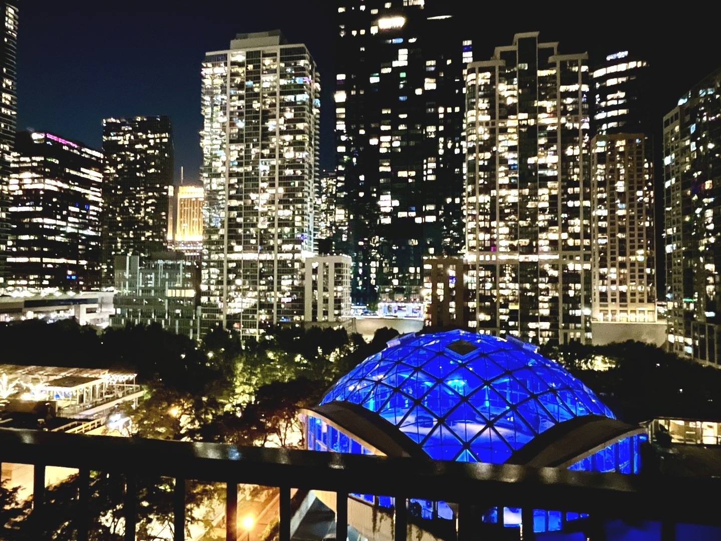 400 E Randolph St #1119-20 Chicago, IL 60601