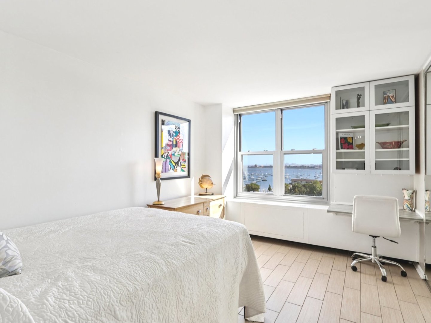 400 E Randolph St #1119-20 Chicago, IL 60601