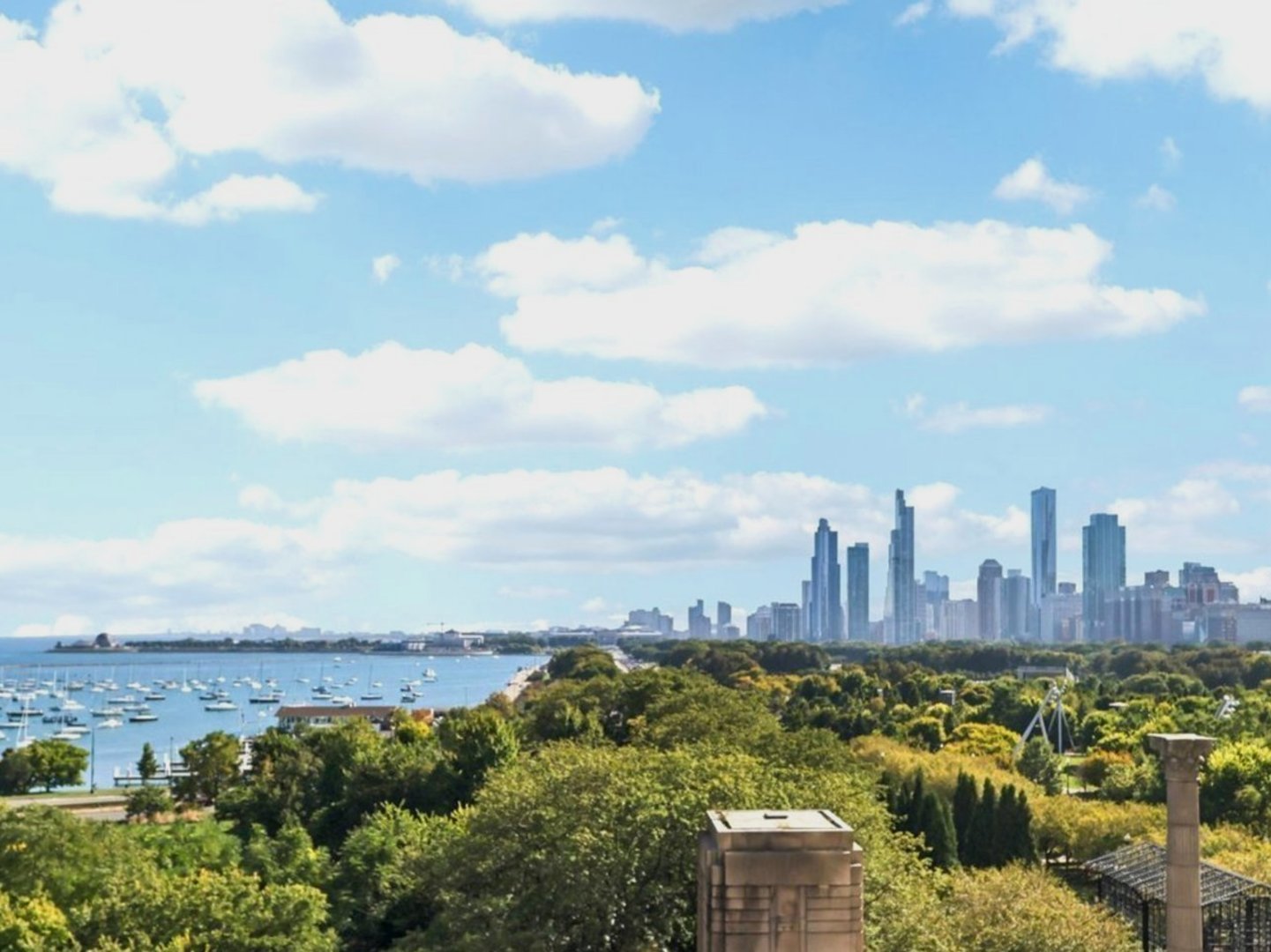 400 E Randolph St #1119-20 Chicago, IL 60601