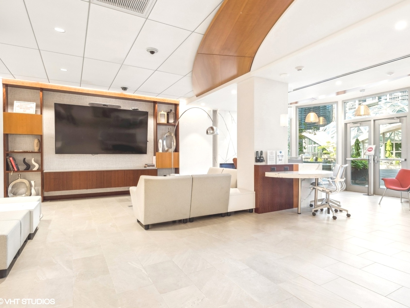 400 E Randolph St #1119-20 Chicago, IL 60601