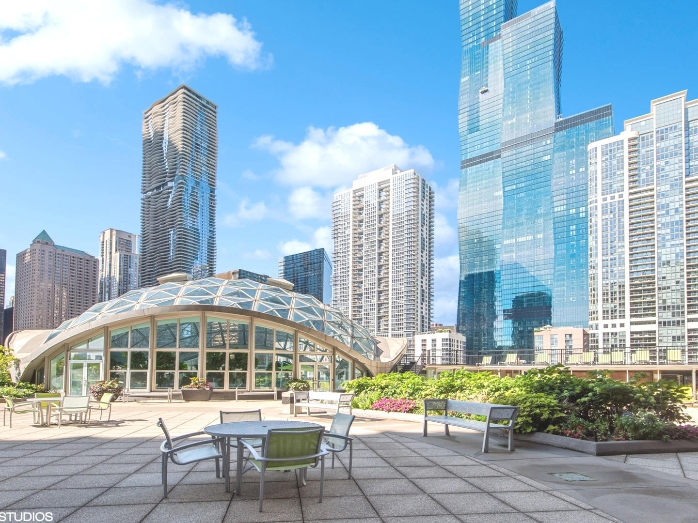 400 E Randolph St #1119-20 Chicago, IL 60601