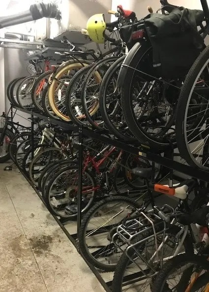 1720 Central St #223 Evanston, IL 60201