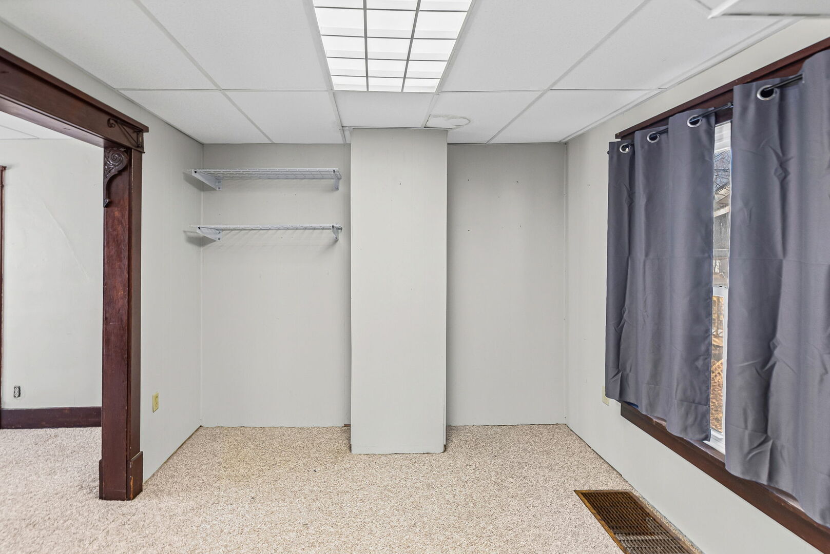 527 E 4th St Centralia, IL 62801