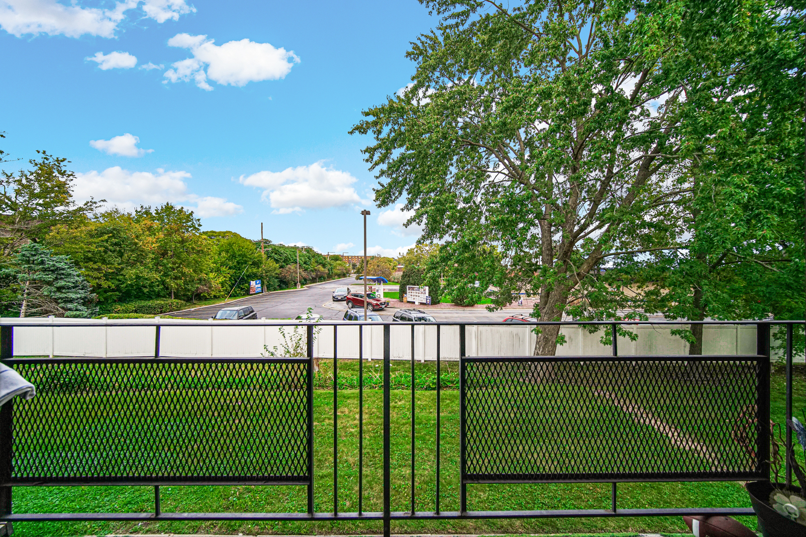 903 Elder Rd #7 Homewood, IL 60430