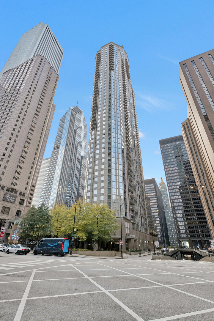 222 N Columbus Dr #2408
