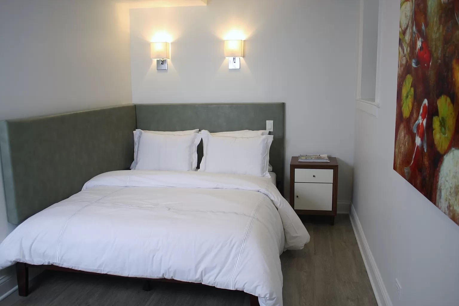 712 W Briar Pl Chicago, IL 60657