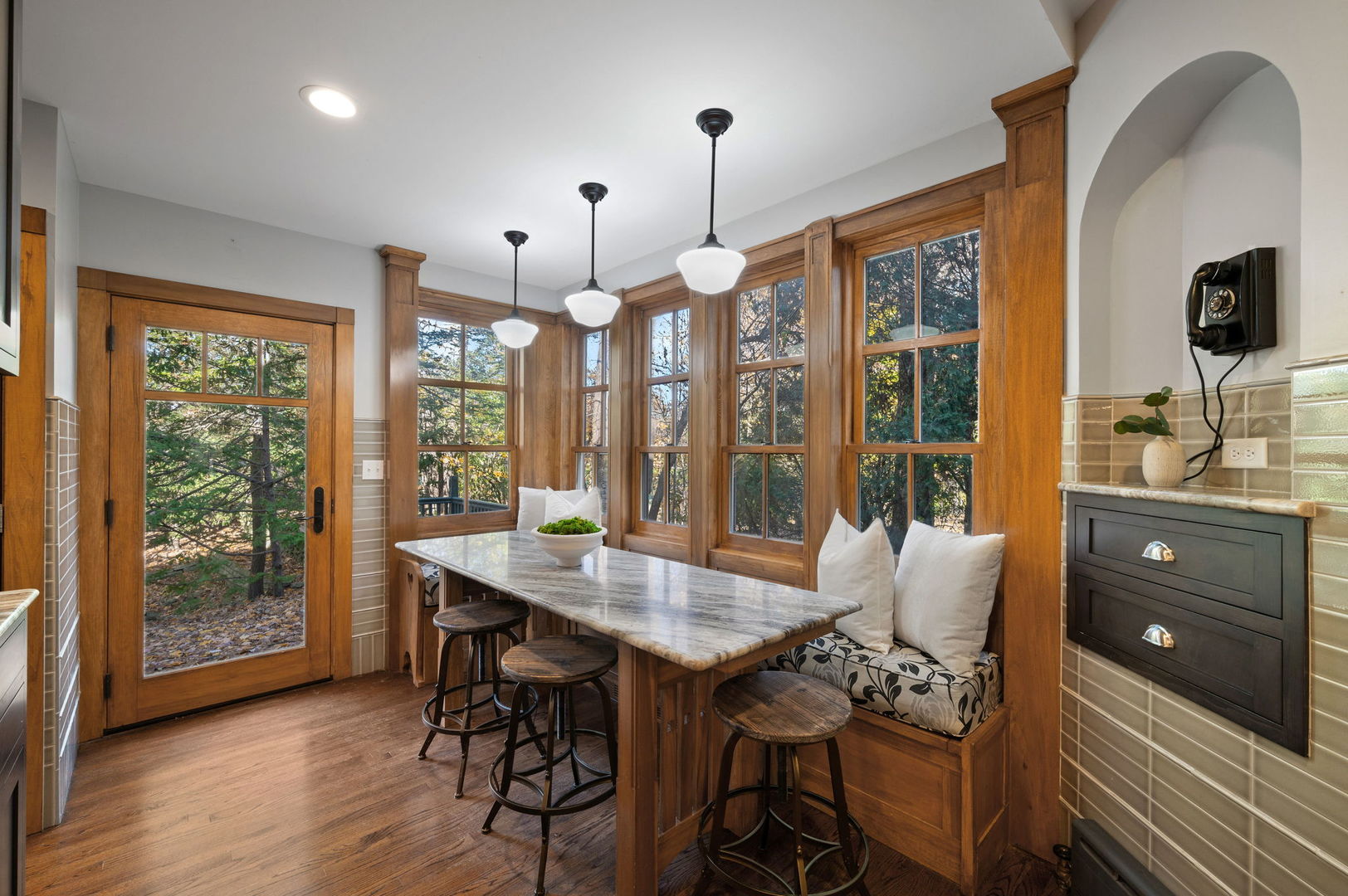 215 Prospect Ave Highland Park, IL 60035