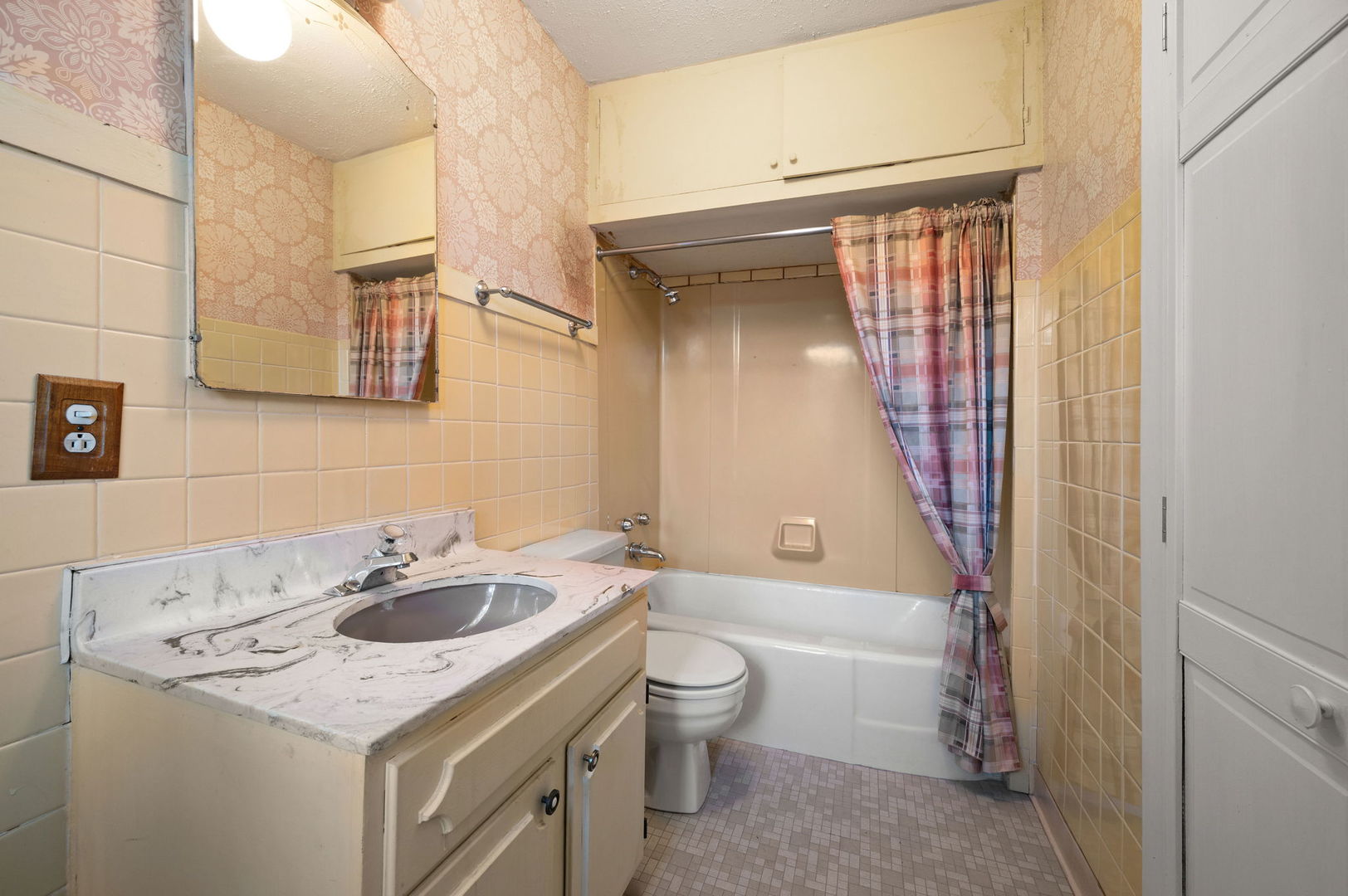 215 Prospect Ave Highland Park, IL 60035