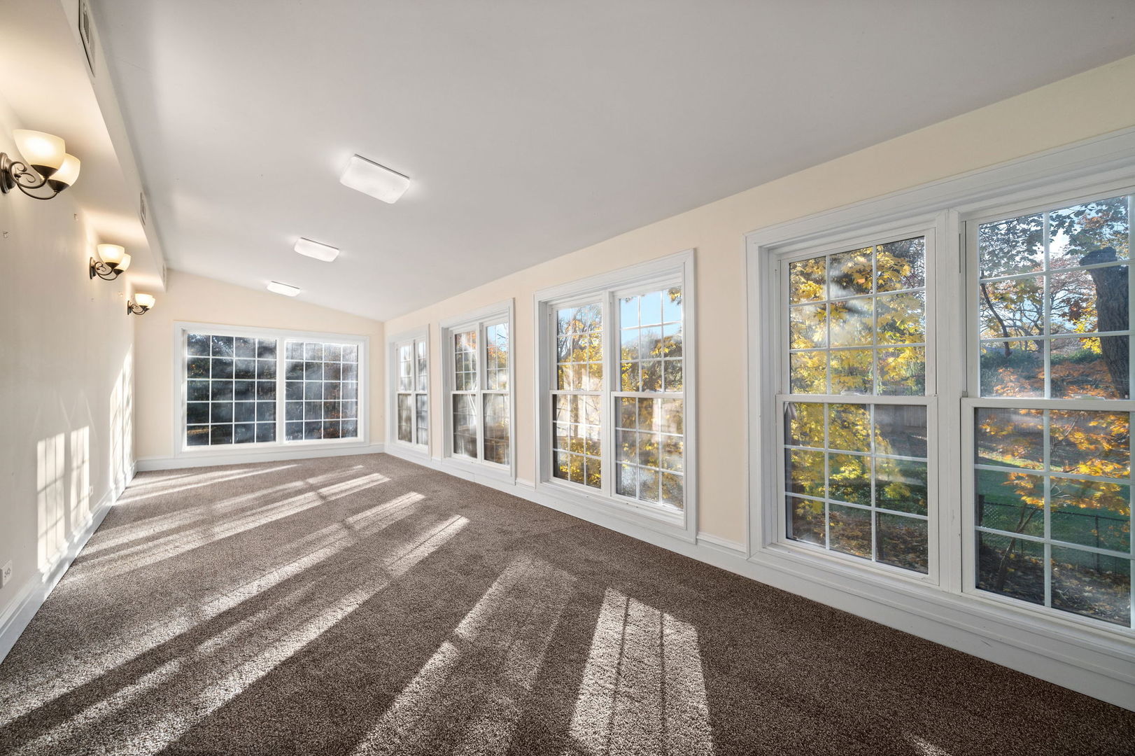 215 Prospect Ave Highland Park, IL 60035