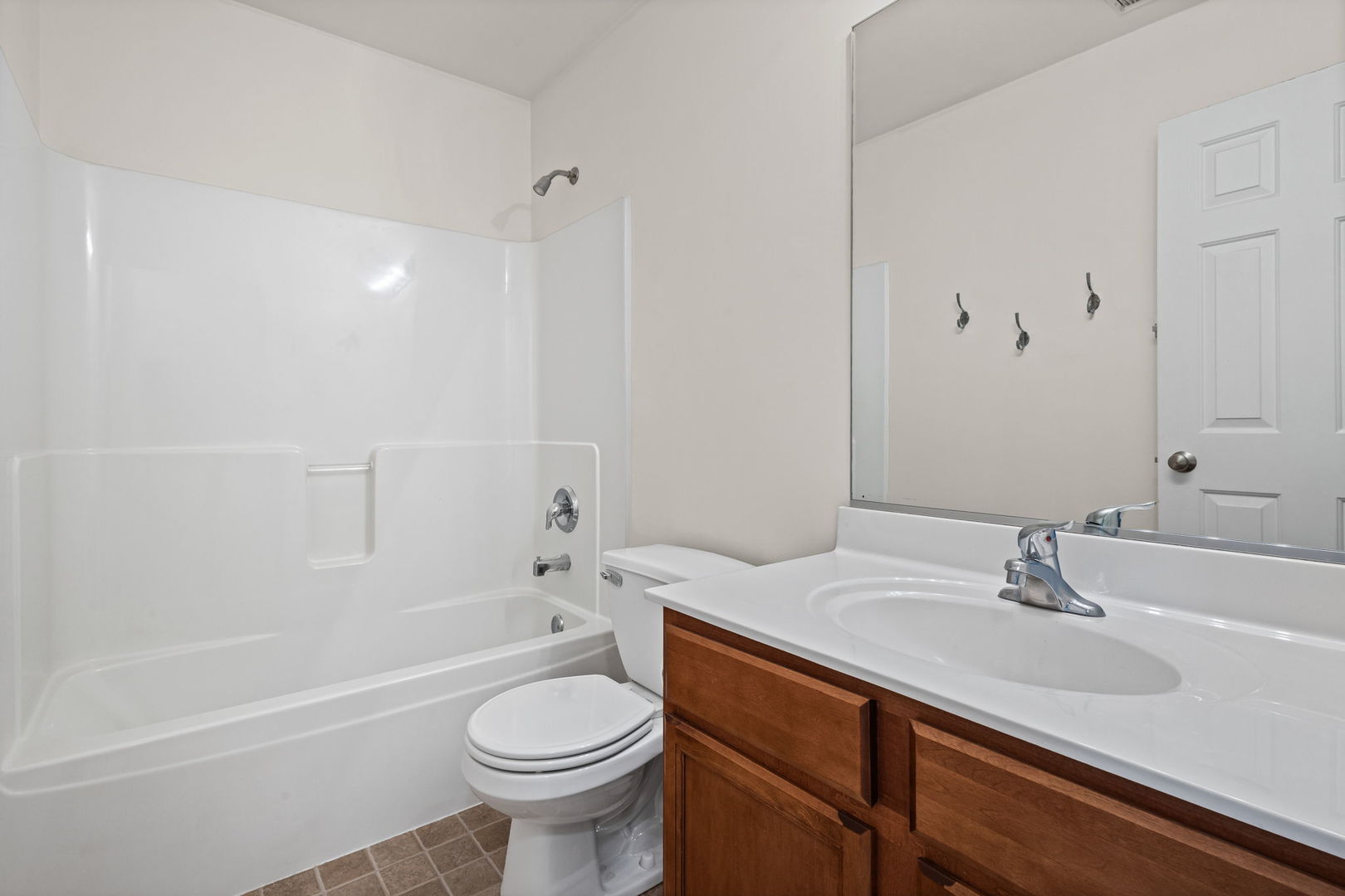 2433 Rocky Hl Cir Joliet, IL 60432