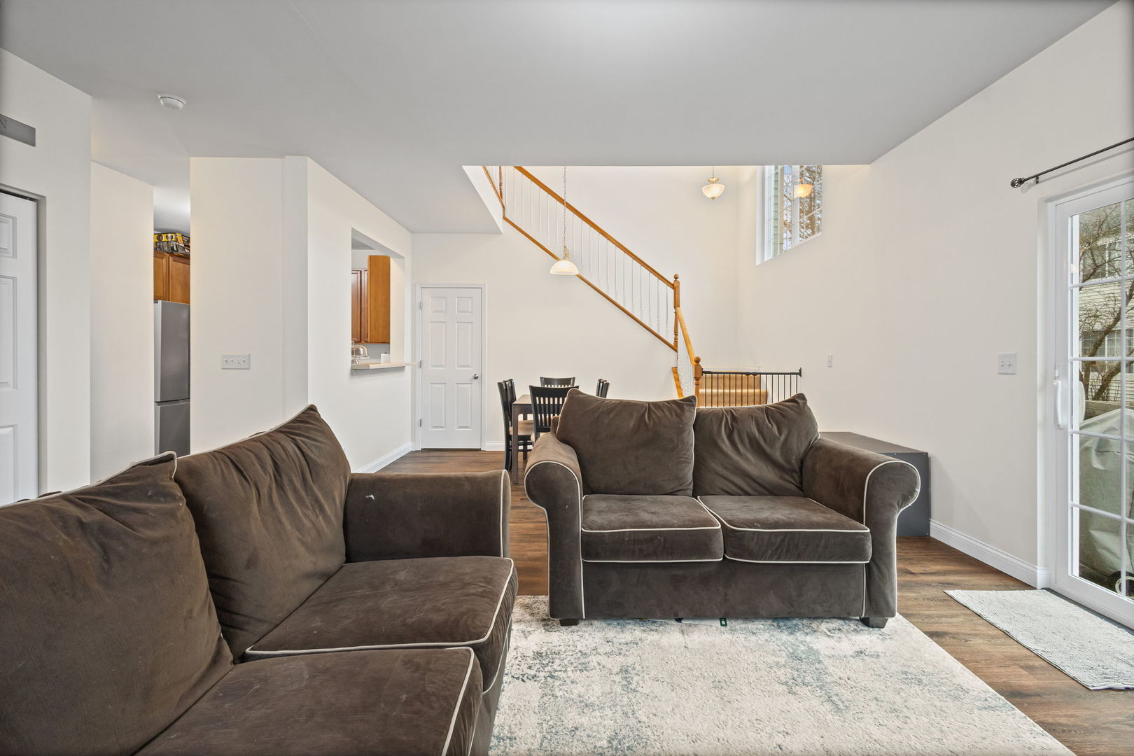 2433 Rocky Hl Cir Joliet, IL 60432