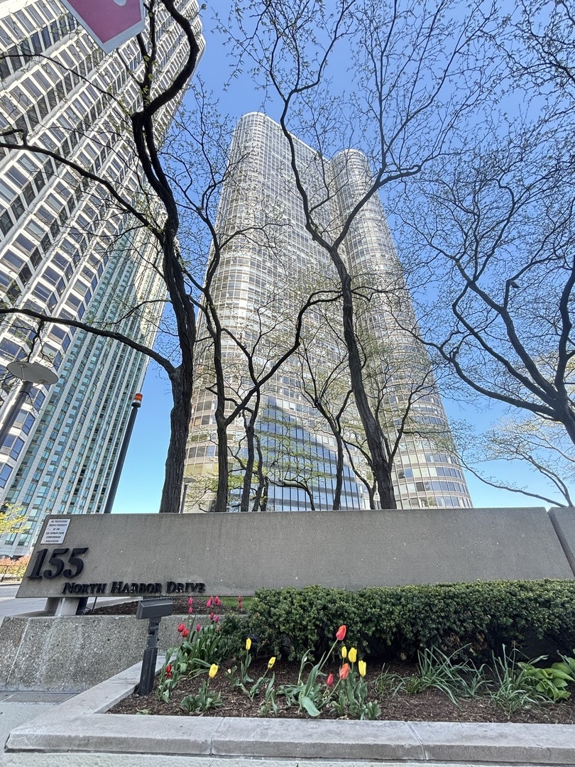 155 N Hbr Dr #4614