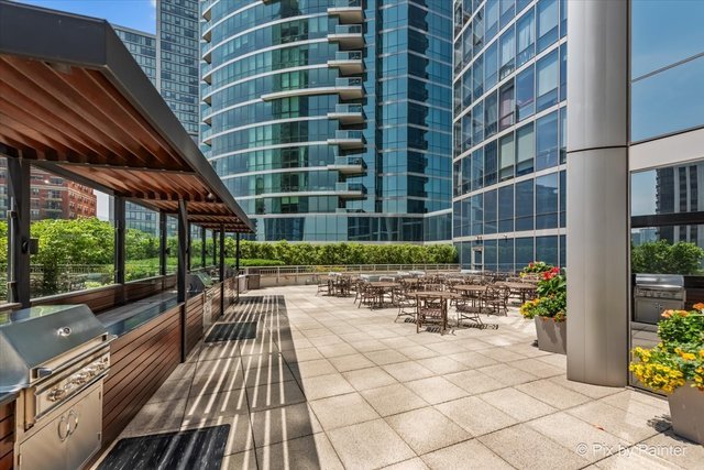 1211 S Prairie Ave #5400 Chicago, IL 60605