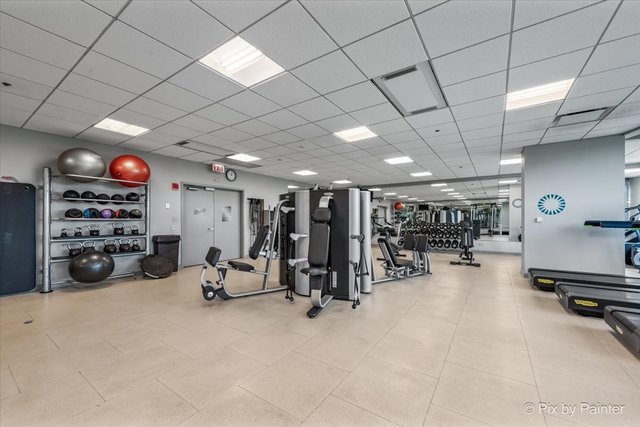 1211 S Prairie Ave #5400 Chicago, IL 60605