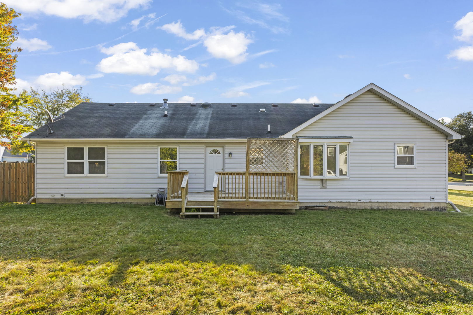 2337 Golfview Dr Joliet, IL 60435