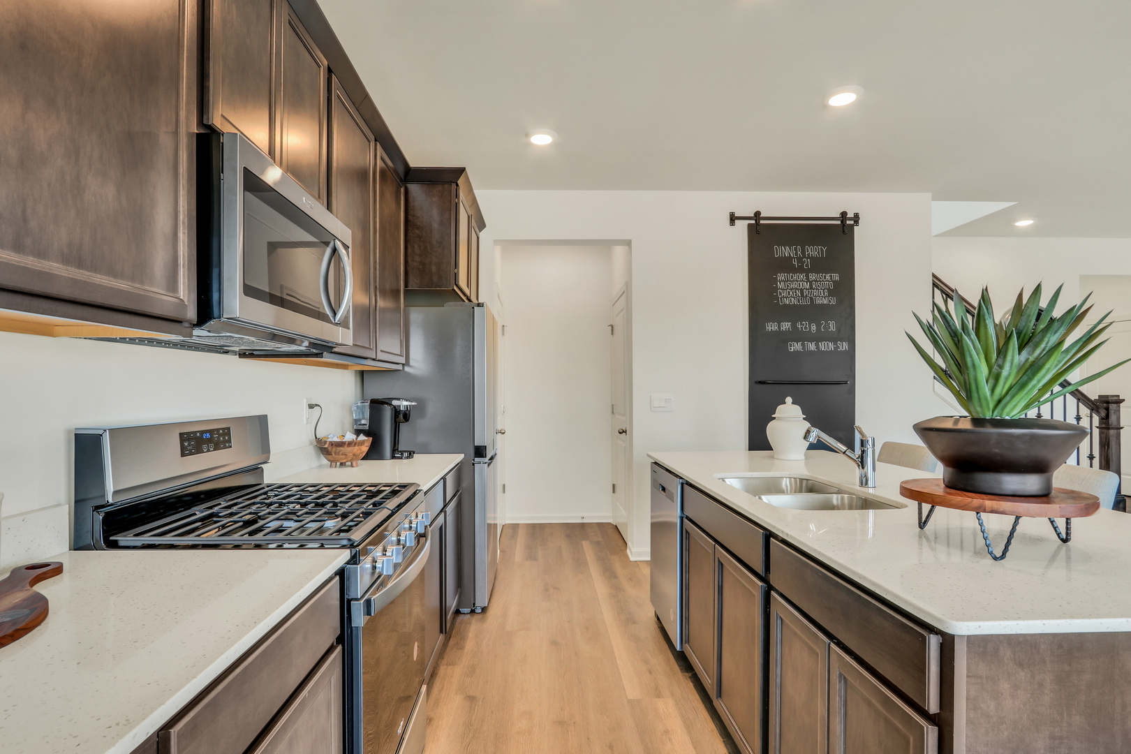 511 Adirondack Ct Joliet, IL 60436