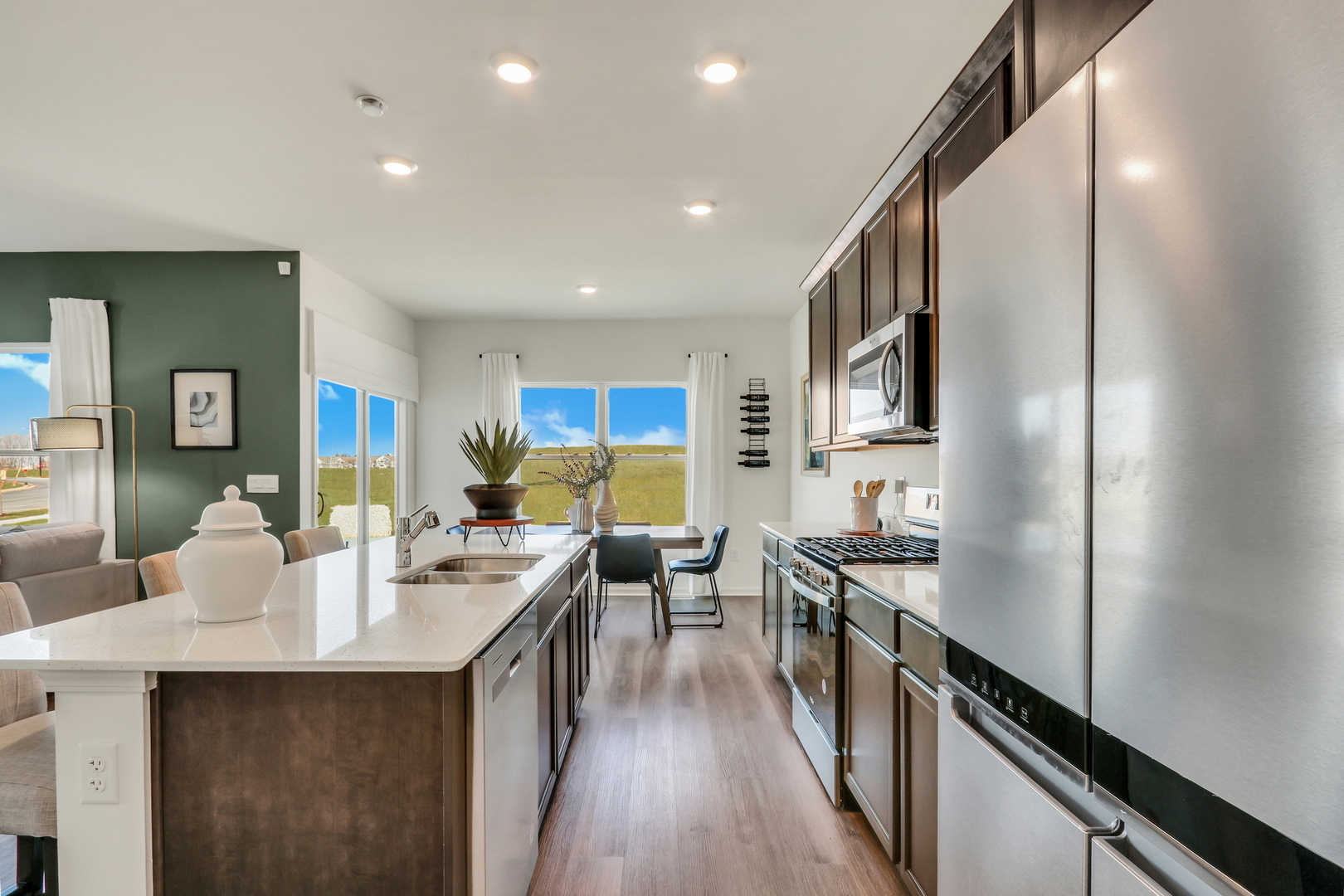 511 Adirondack Ct Joliet, IL 60436