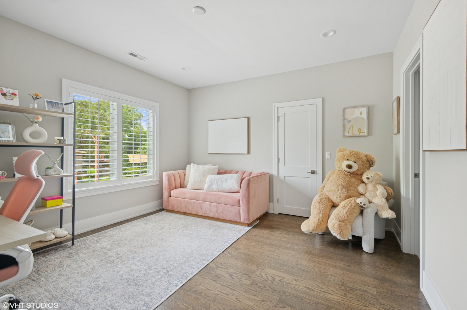 428 Beverly Dr Wilmette, IL 60091