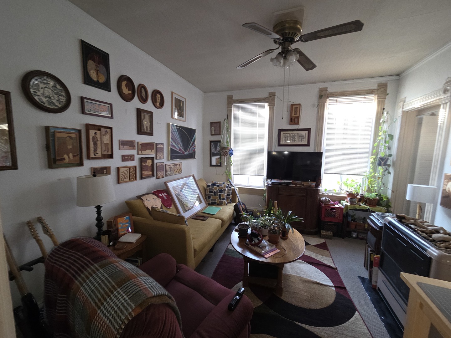 2310 N Hoyne Ave Chicago, IL 60647