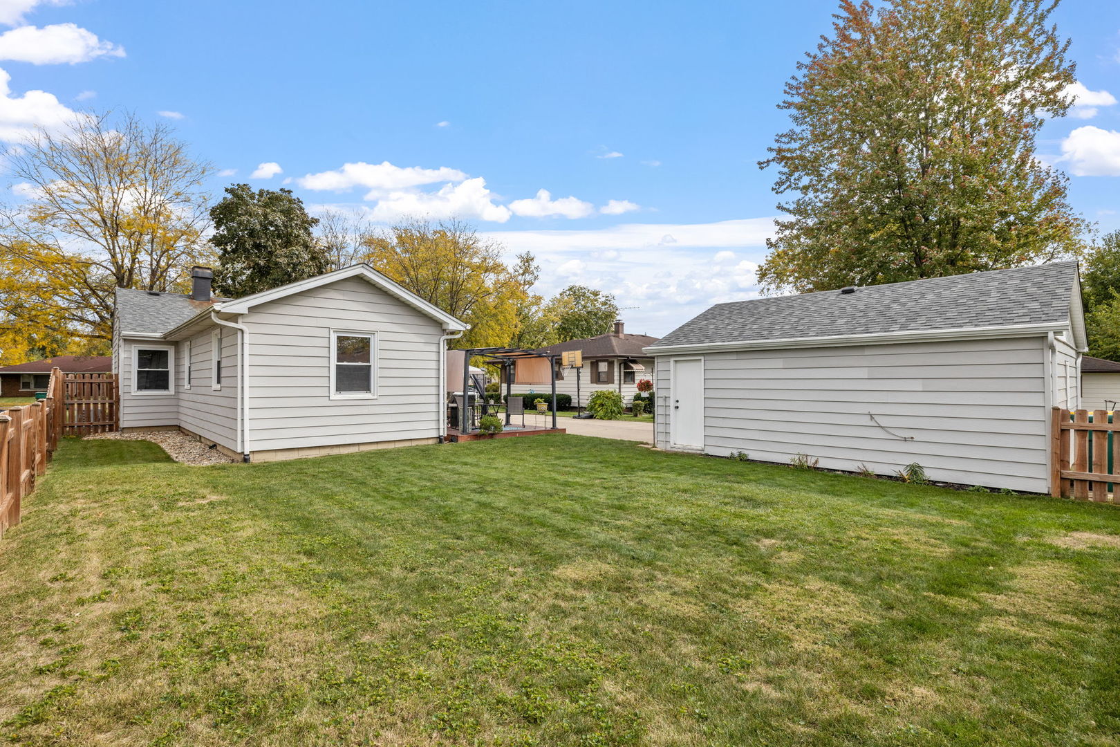 219 Oneill St Joliet, IL 60436