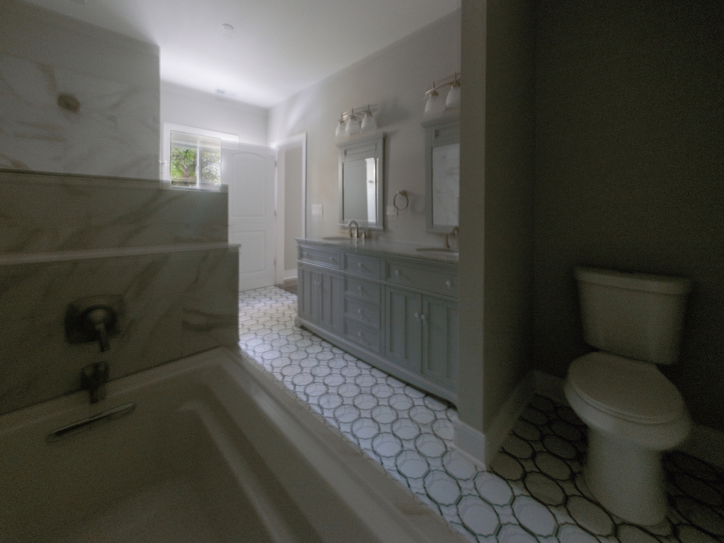 840 S Cuyler Ave Oak Park, IL 60304