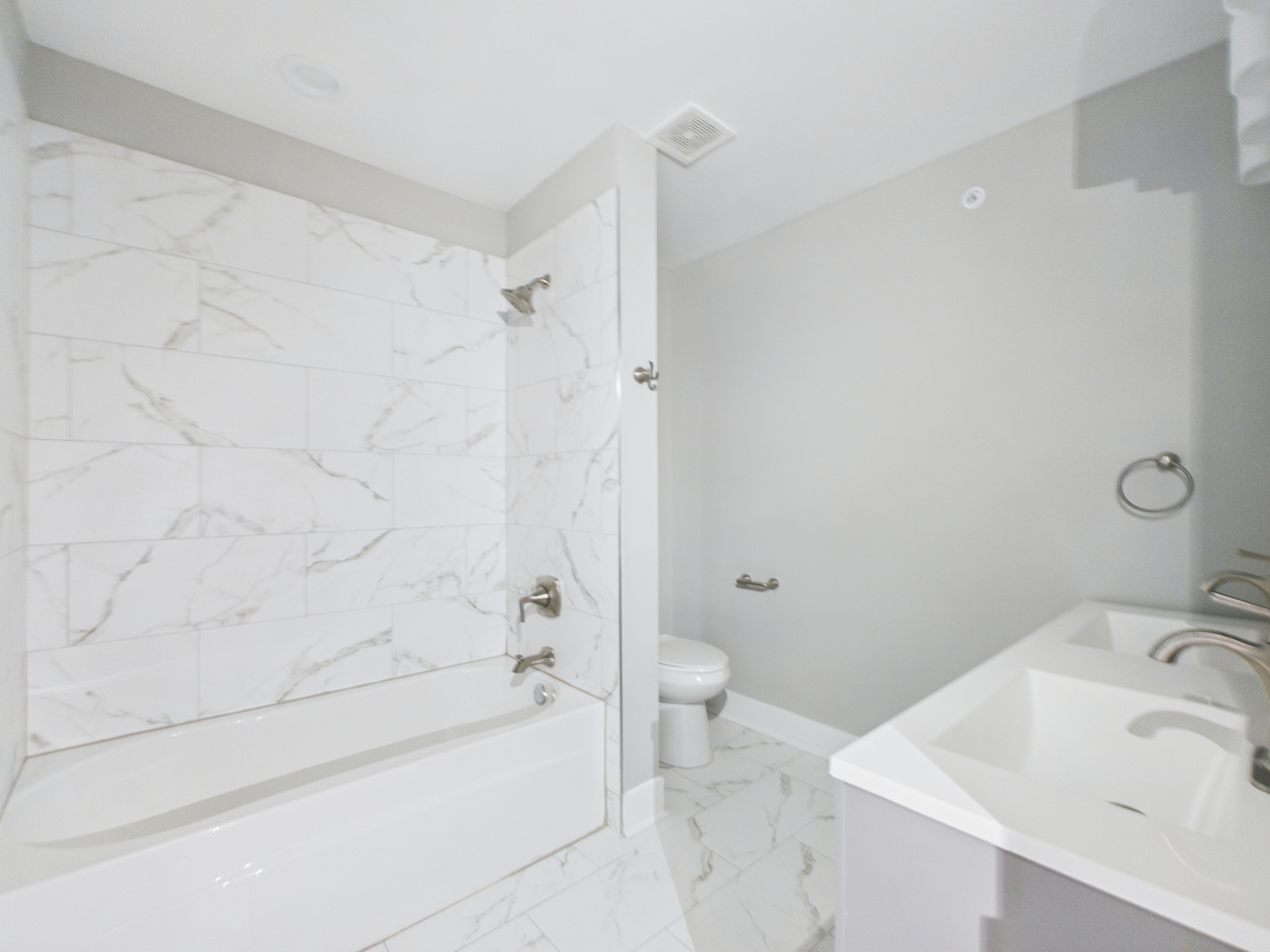 840 S Cuyler Ave Oak Park, IL 60304