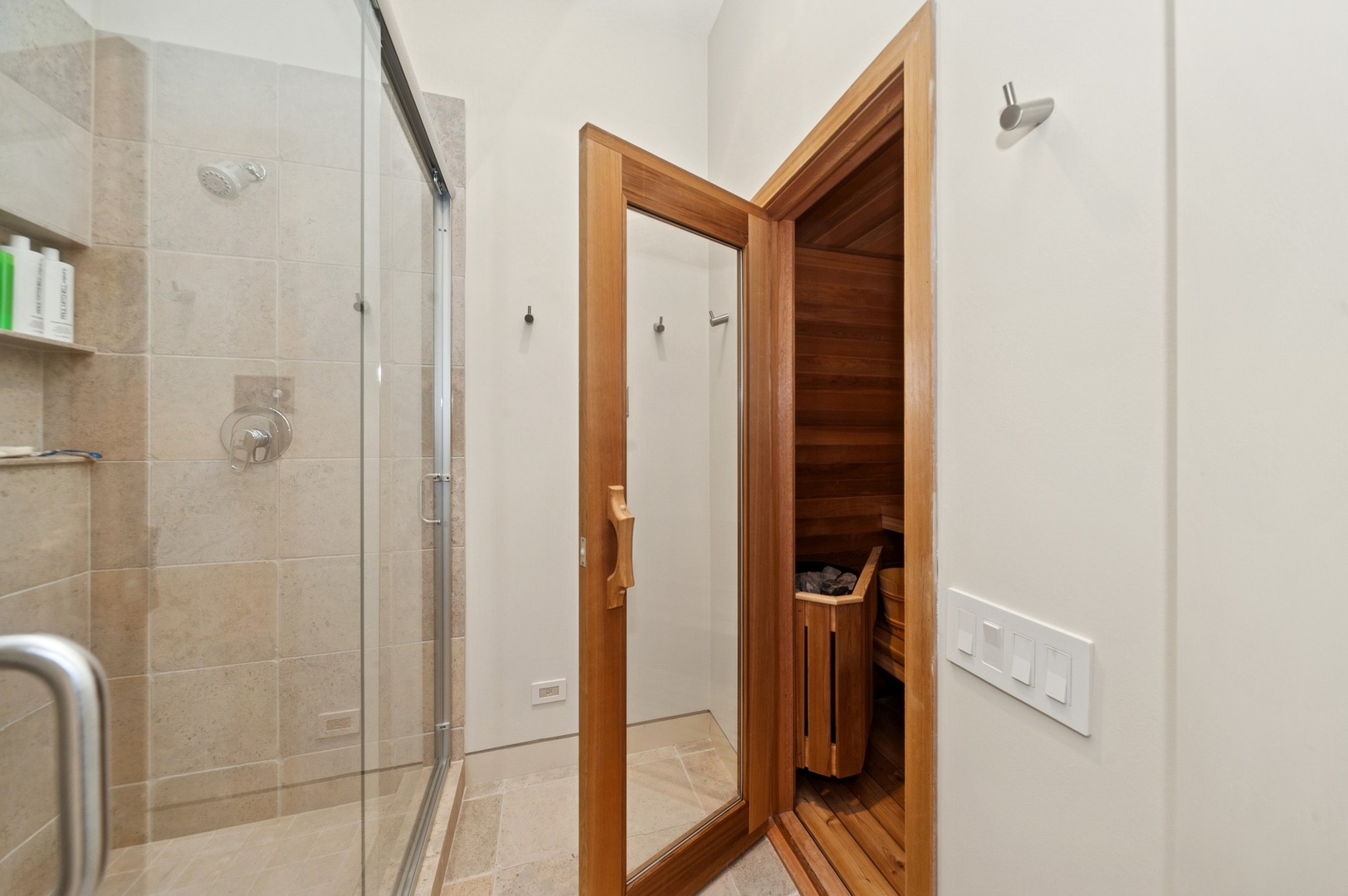 282 Linden Park Pl Highland Park, IL 60035