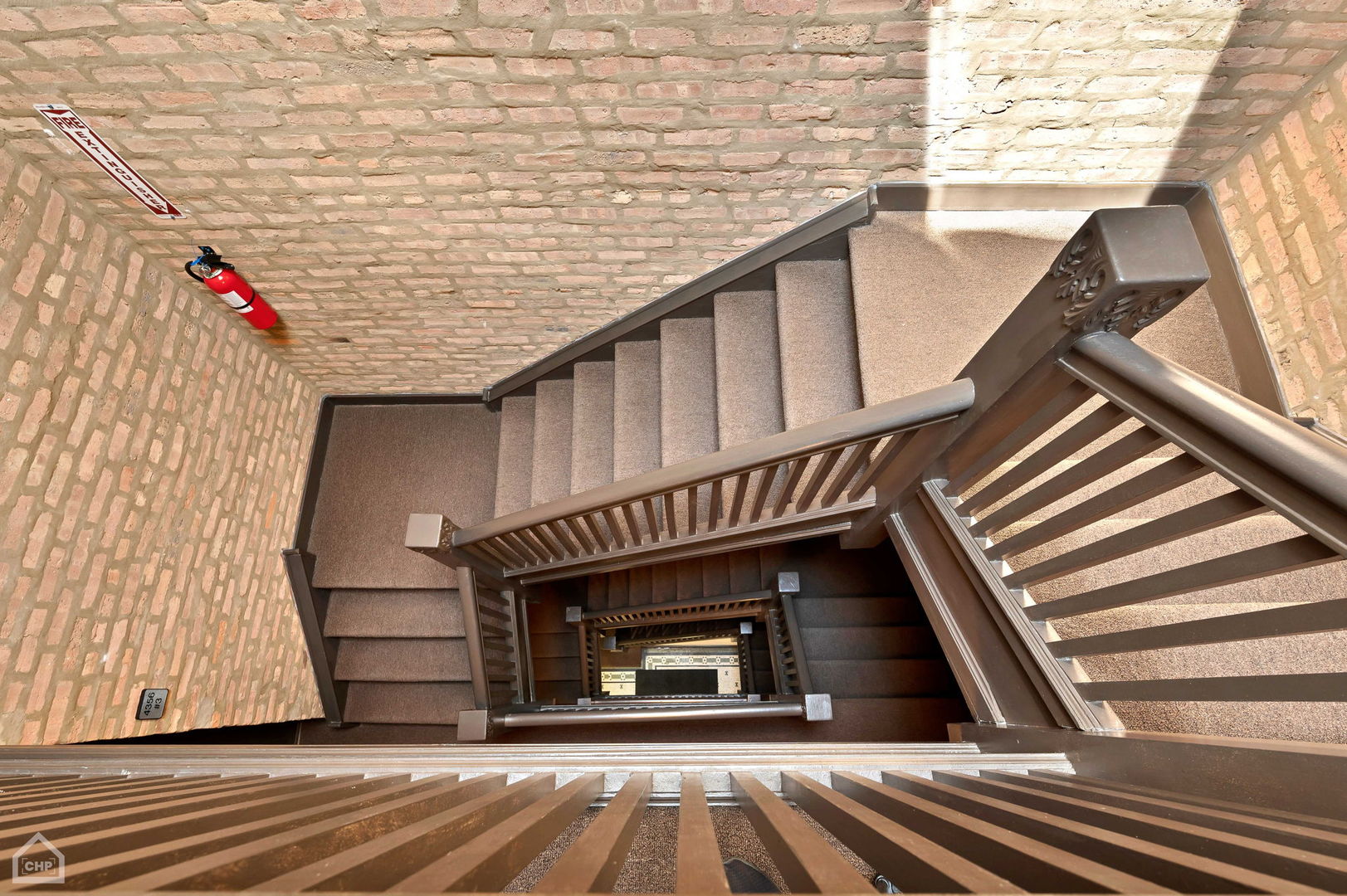 4358 S Prairie Ave Chicago, IL 60653