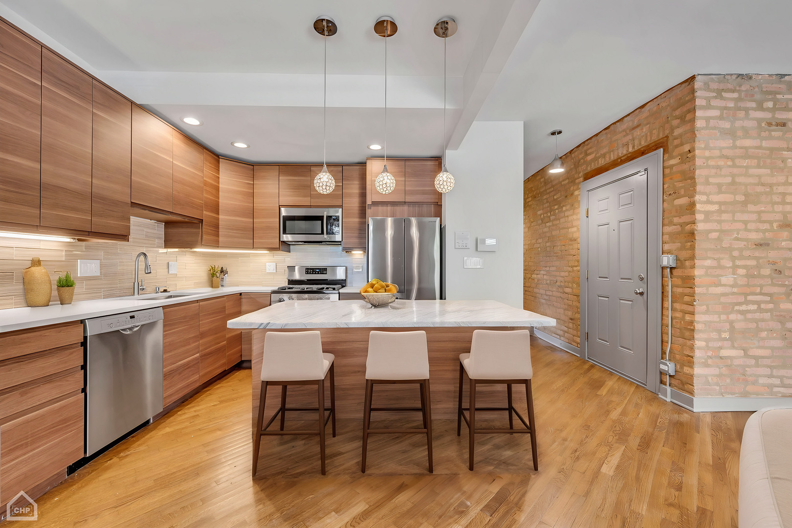 4358 S Prairie Ave Chicago, IL 60653