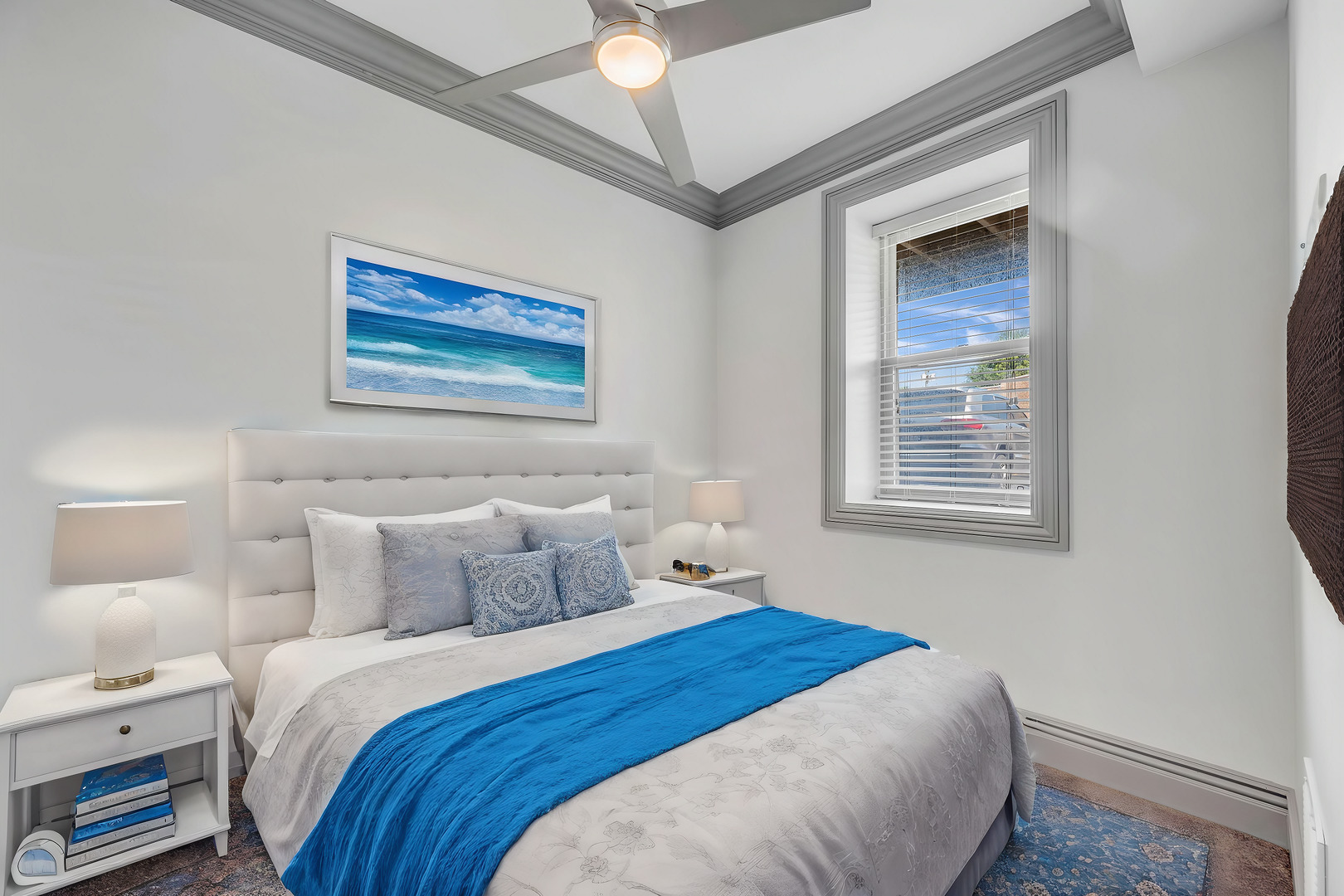 4358 S Prairie Ave Chicago, IL 60653